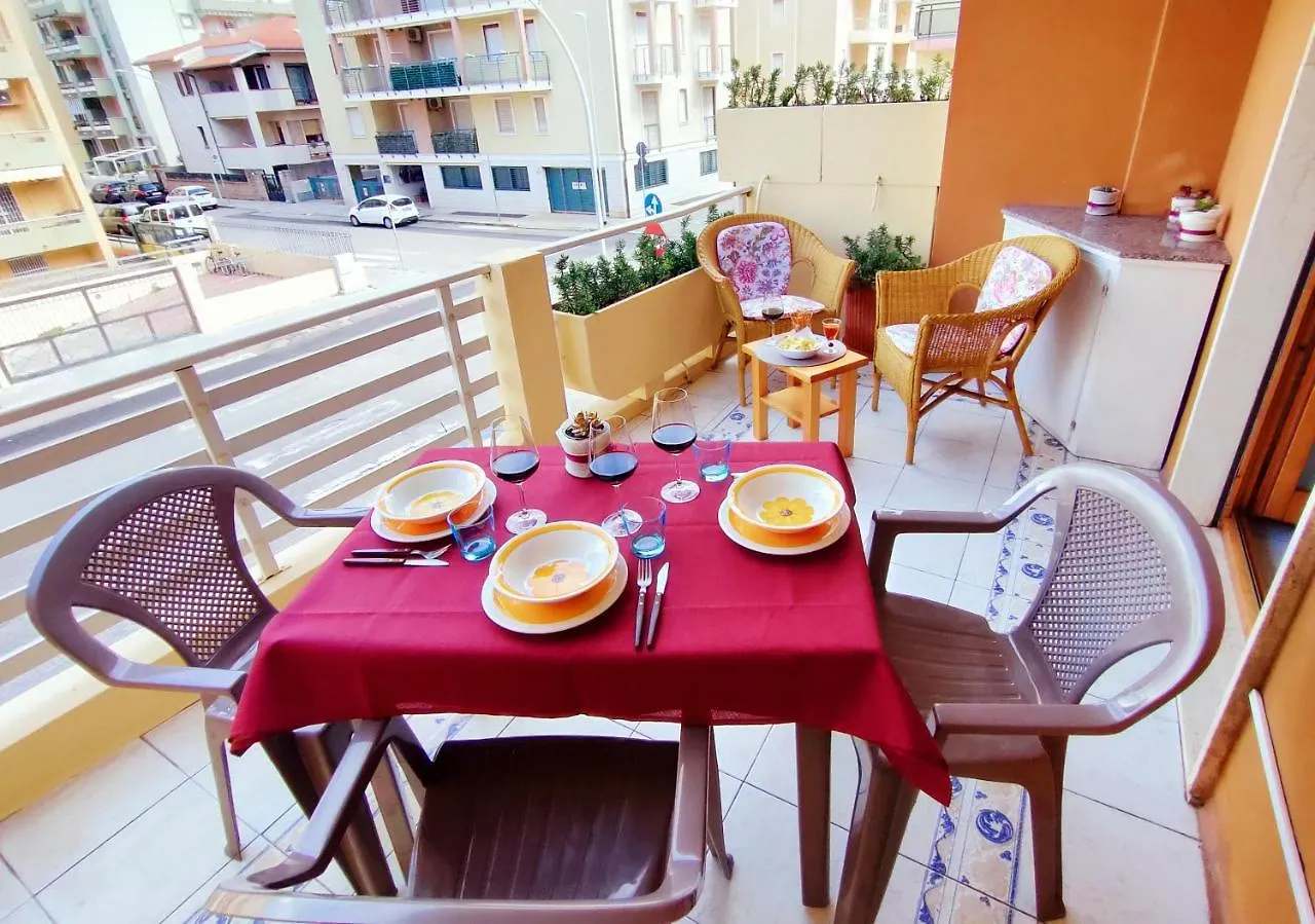 Casa Zulli A Due Passi Dalla Spiaggia contacts
